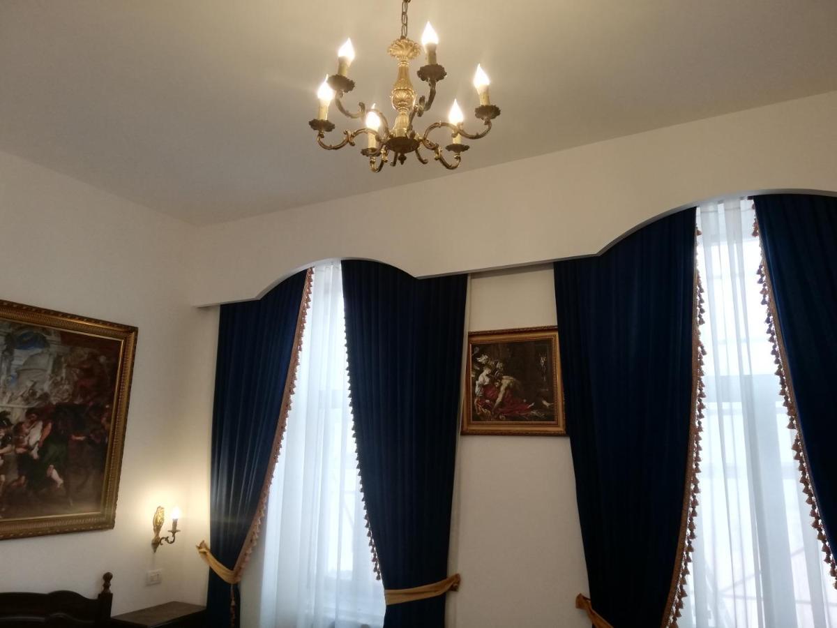 Weiss Little Palace Brasov Exterior photo