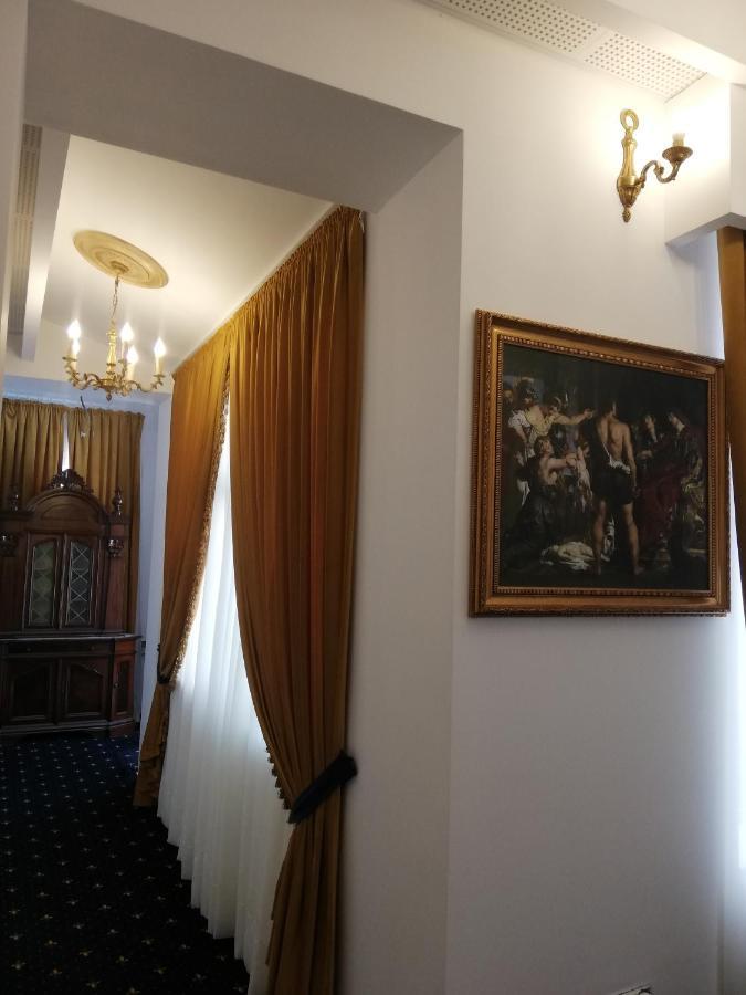 Weiss Little Palace Brasov Exterior photo